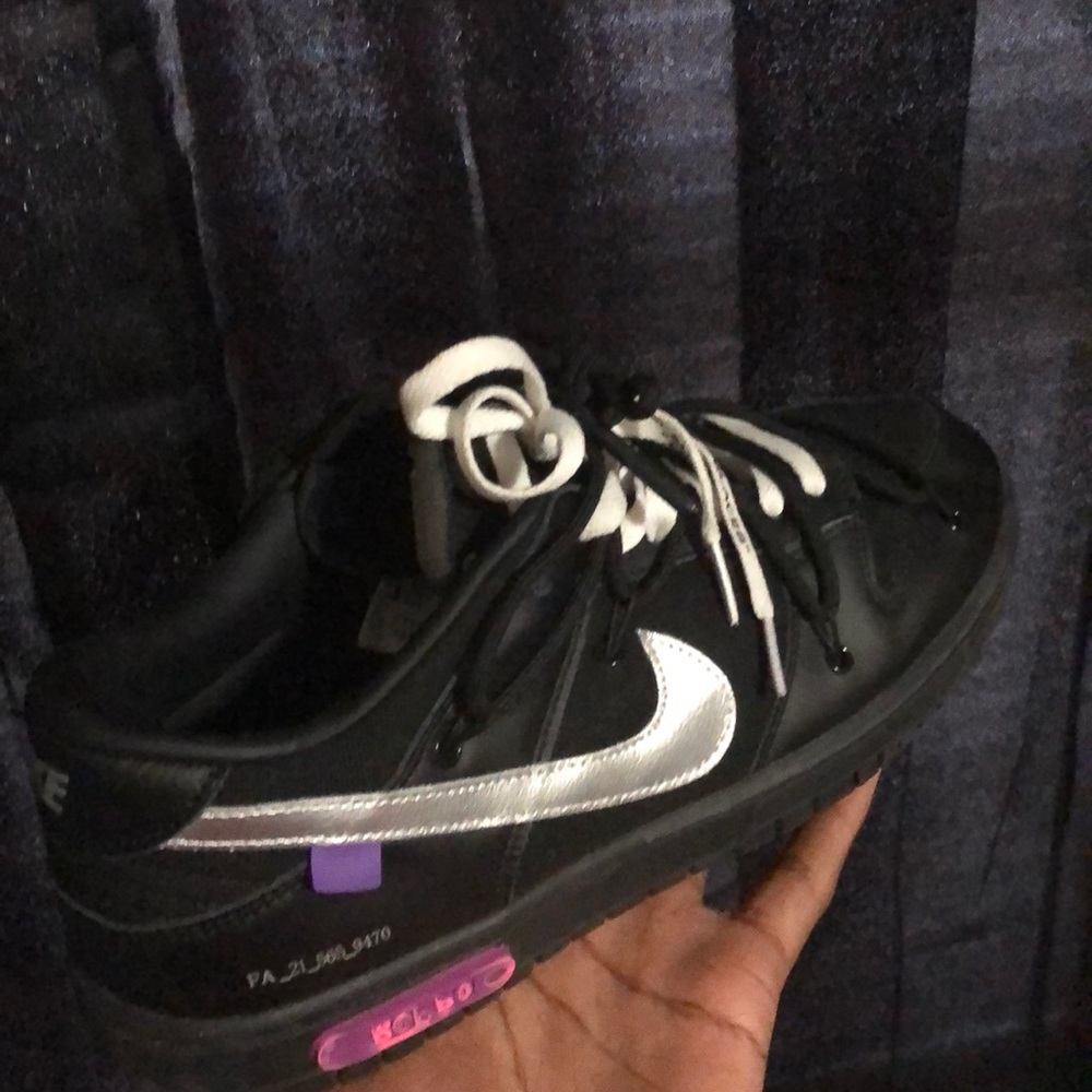 Off white Nike low top